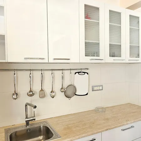 Luxury Mamaia Nord 公寓 那沃达利